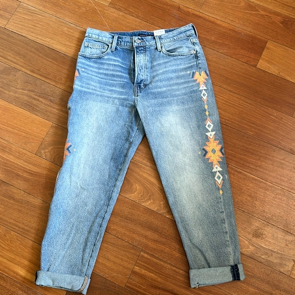 Lucky Brand Denim - NWT Lucky Brand Embroidered Drew Jeans